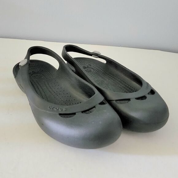 Crocs women's size 7 black - Picture 1 of 7